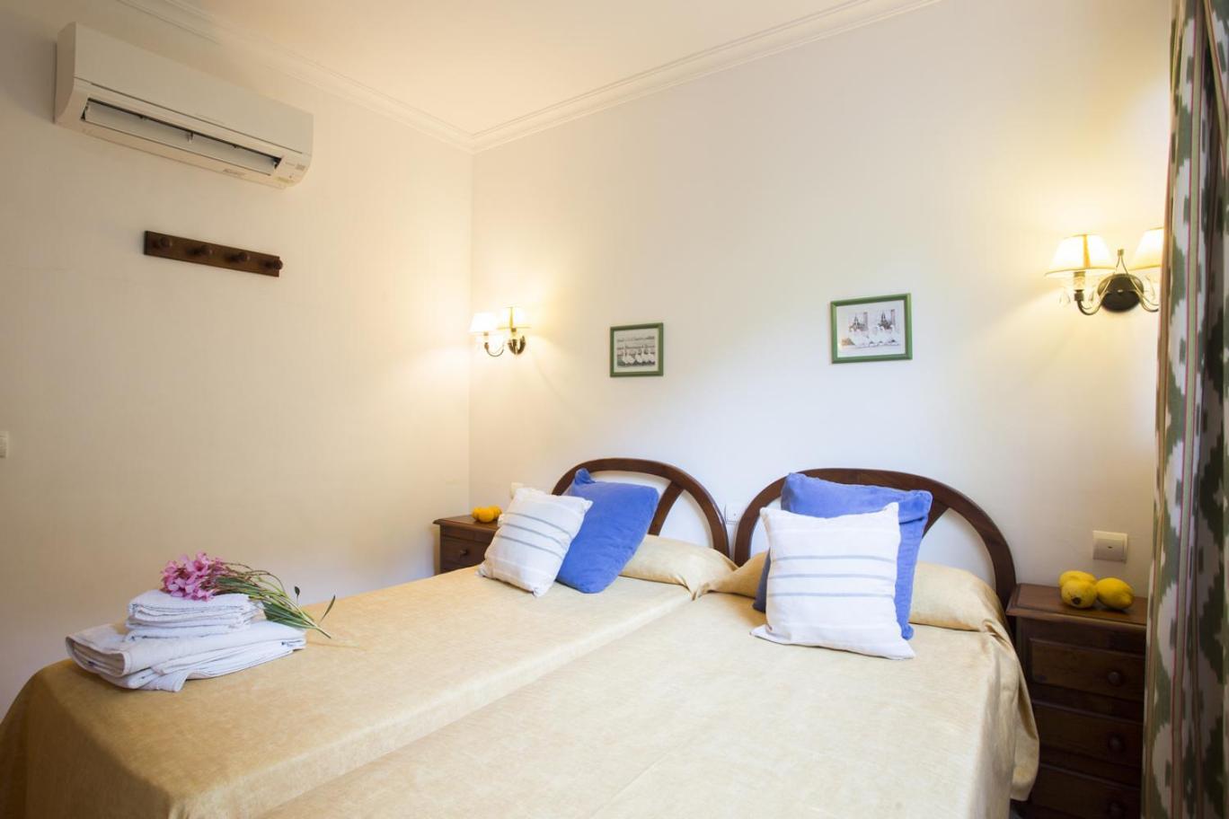 Villa With Private Mountain Ideal Runners Trailers Near Beach Approx 5 Min Walking Beach,Property Belong Puerto Pollensa Villas And Apartments Esterno foto